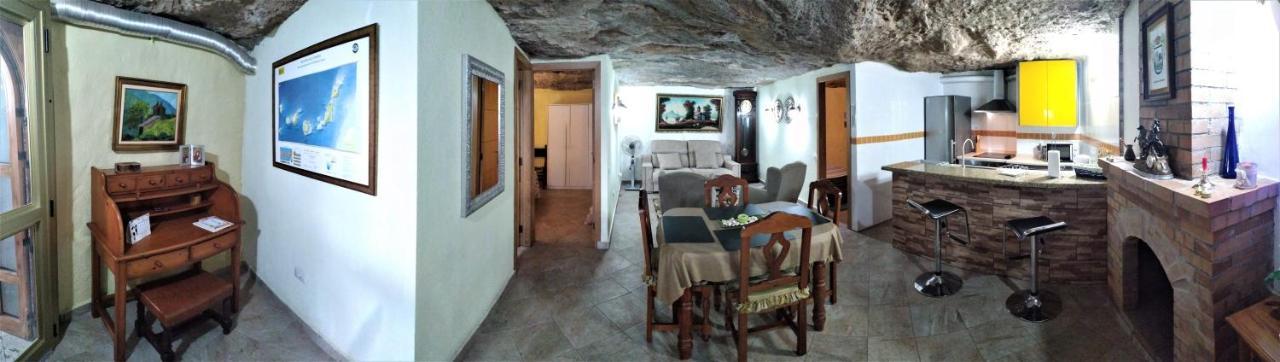 Pensjonat Cueva Sasha San Miguel de Abona Zewnętrze zdjęcie